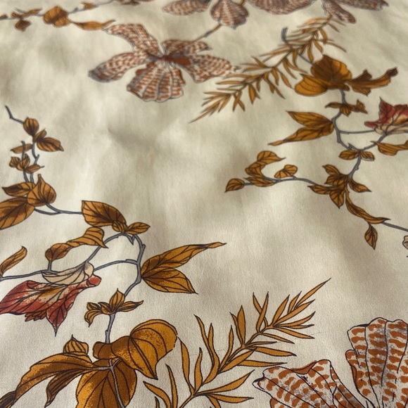 Oscar de la Renta - Picture 2 of 9